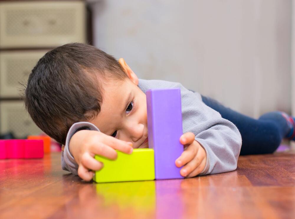 Autizam može da se ispolji veoma rano, ali većina decedijagnozu dobije tek s tri godine
