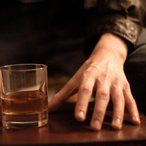 ODUPRITE SE ALKOHOLU: Na prirodan način se oslobodite ove loše navike!