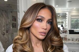 Kako da sami ošišate čuvene "curtain" šiške za manje od 15 minuta? Donosimo viralni TikTok korak po korak vodič